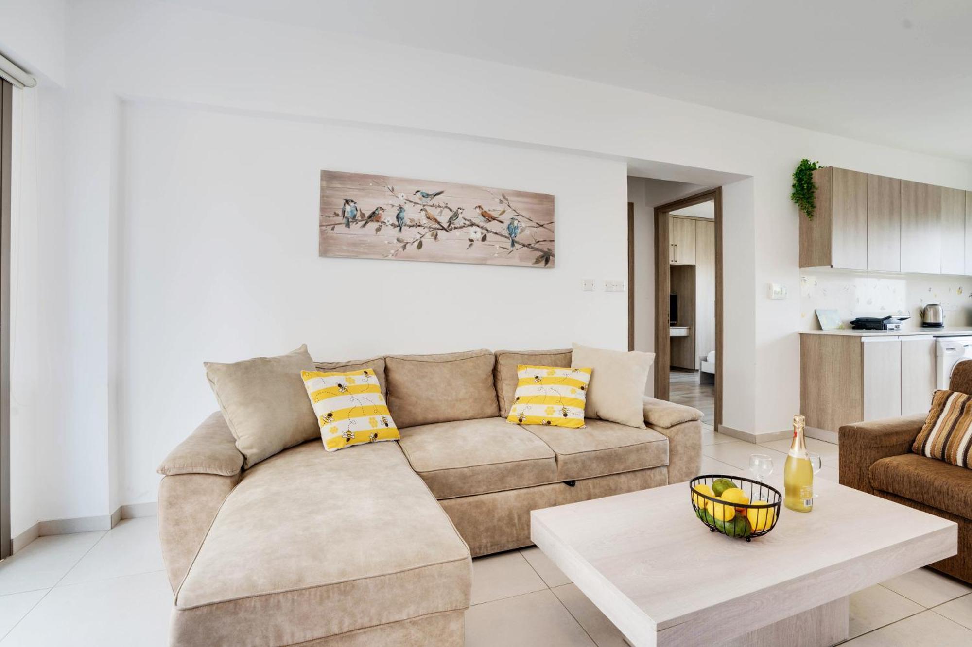 Lemon Paradise City Centre 200M From Beach Larnaca Bagian luar foto