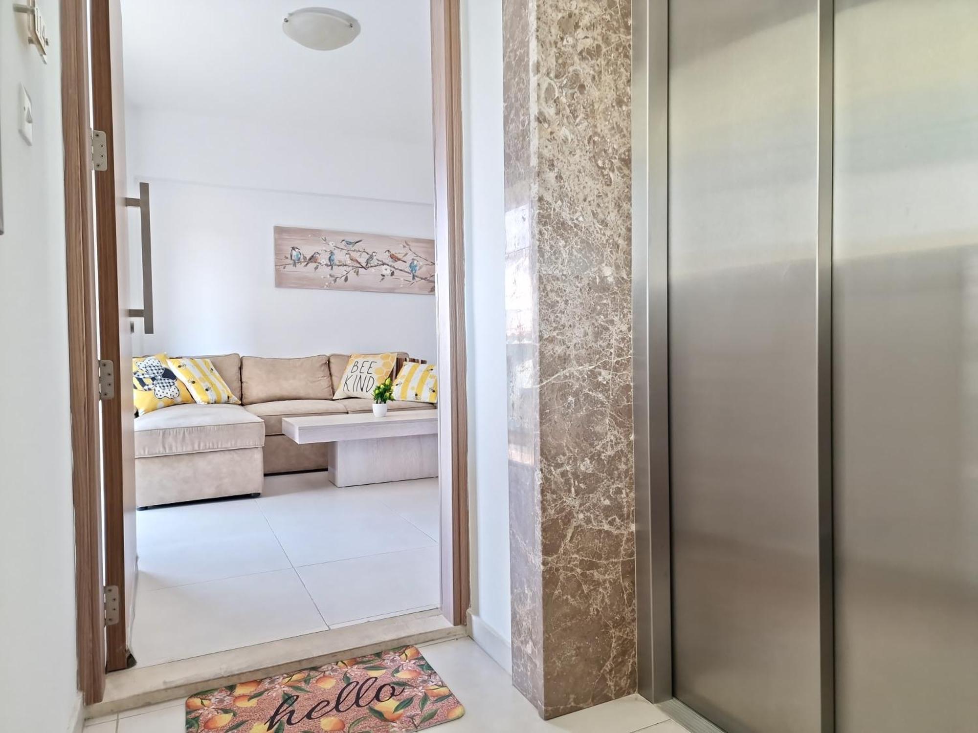 Lemon Paradise City Centre 200M From Beach Larnaca Bagian luar foto