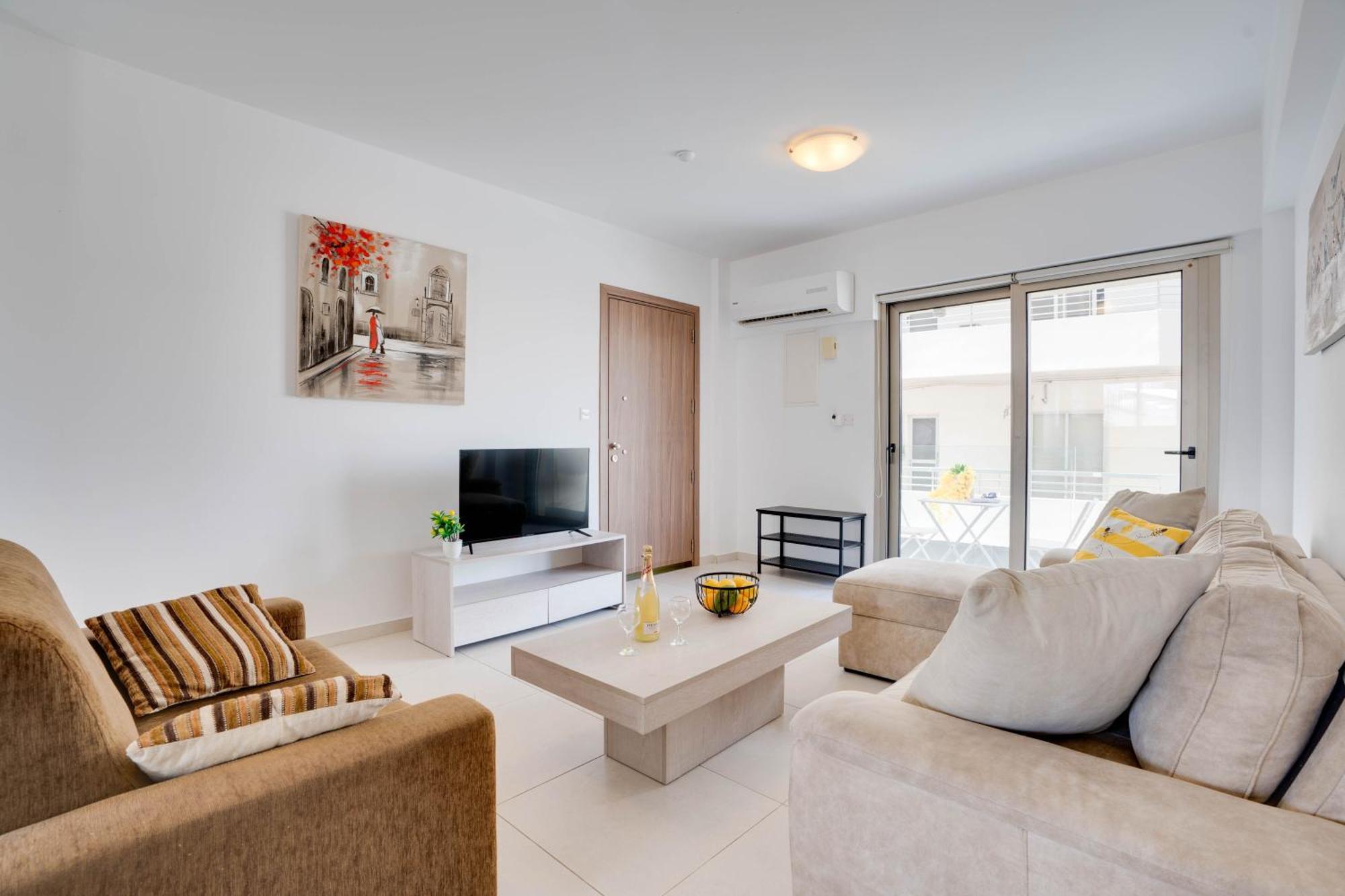 Lemon Paradise City Centre 200M From Beach Larnaca Bagian luar foto
